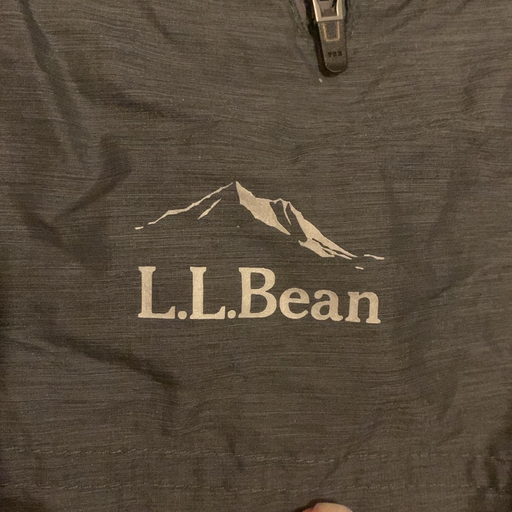 Women’s L.L. Bean Lightweight Windbreaker Medium - Picture 2 of 5